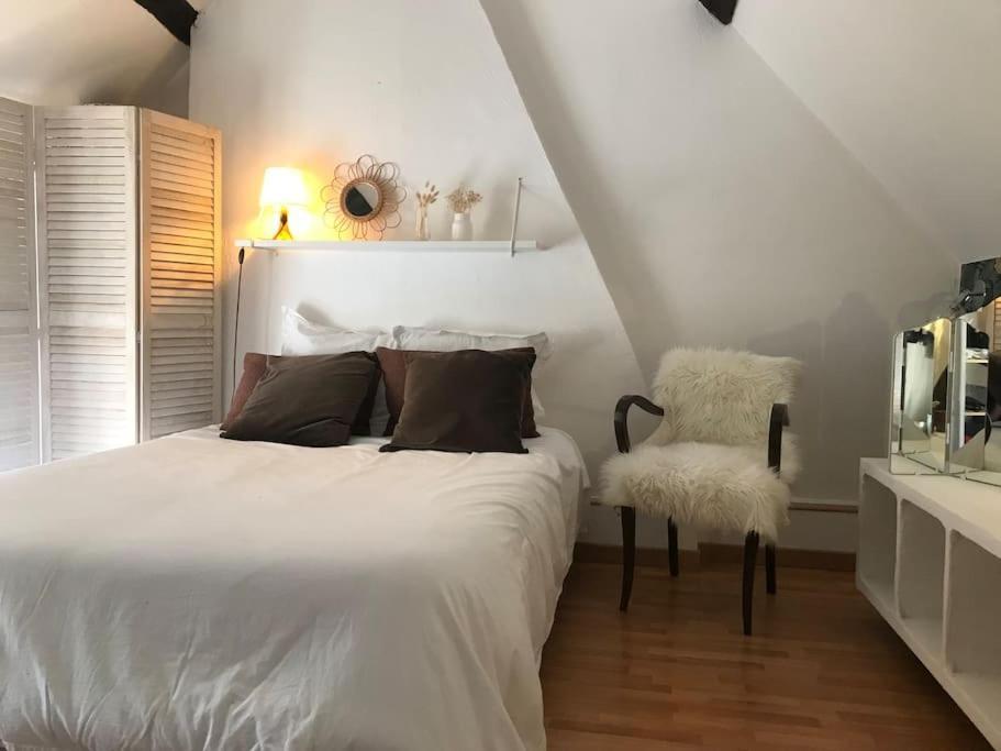 Maisonnette Le Long Du Loing Episy Екстериор снимка